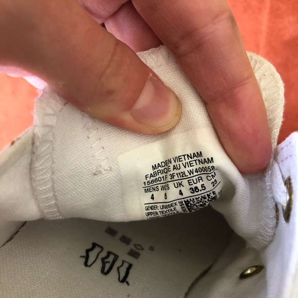 Bright white converse with gold polka dots 🐰 - Picture 6 of 6